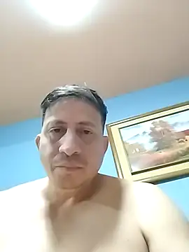 Snapshot of gabo_pajaso chatting on 10/01/25, 06:08 gabo pajaso online show from 10/01/25, 06:08