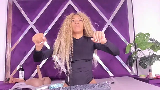 angelkyraasm online show from 01/07/26, 12:51