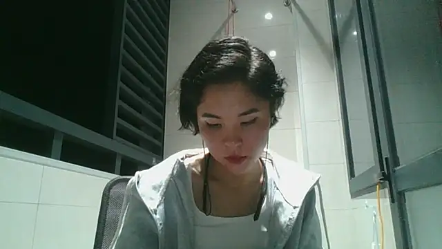 Snapshot of JennyCarpenter chatting on 09/24/25, 04:10 JennyCarpenter online show from 09/24/25, 04:10