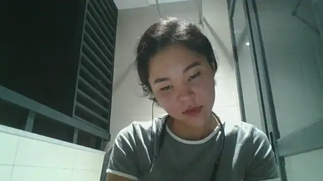 Snapshot of JennyCarpenter chatting on 10/15/25, 11:32 JennyCarpenter online show from 10/15/25, 11:32