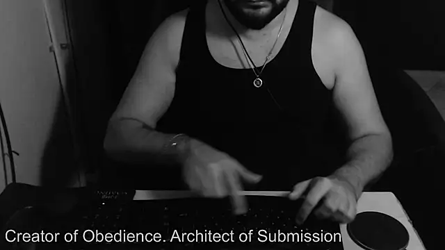 Snapshot of Lord_MasterX chatting on 09/19/25, 01:51 Lord MasterX online show from 09/19/25, 01:51