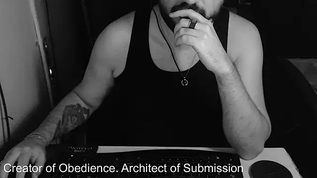 Snapshot of Lord_MasterX chatting on 09/27/25, 12:59 Lord MasterX online show from 09/27/25, 12:59