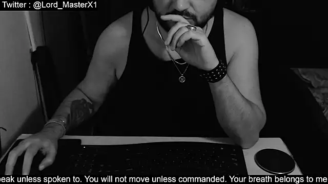 Snapshot of Lord_MasterX chatting on 12/02/25, 12:38 Lord MasterX online show from 12/02/25, 12:38