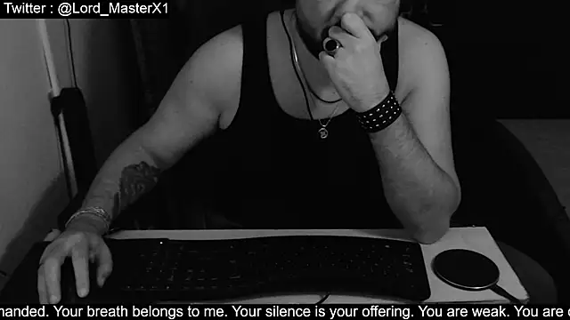 Snapshot of Lord_MasterX chatting on 02/13/26, 08:27 Lord MasterX online show from 02/13/26, 08:27