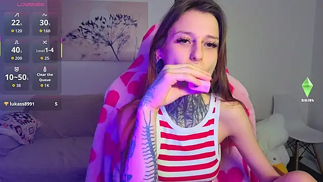 LilithPoison online show from 09/17/25, 09:27