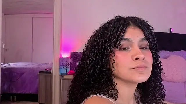 Snapshot of missvaneblake chatting on 07/28/26, 12:01 missvaneblake online show from 07/28/26, 12:01