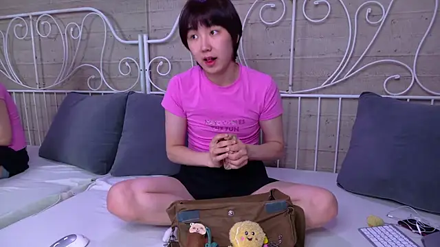 HeejinWang online show from 04/25/26, 04:15