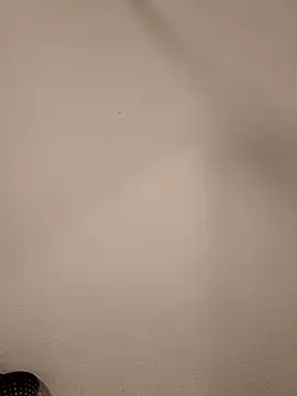 agnesvela online show from 10/20/25, 12:22