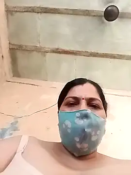 Love-890 online show from 10/04/25, 04:32