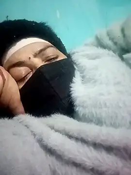 Love-890 online show from 12/19/25, 03:24