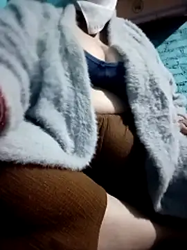 Love-890 online show from 12/20/25, 06:31