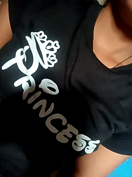 Aaisha-16 online show from 04/18/26, 04:27