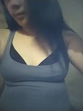 sweet bella16 online show from 10/10/25, 08:24