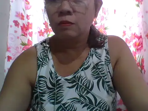 Snapshot of asian_bhebs1 chatting on 09/20/25, 10:44 asian bhebs1 online show from 09/20/25, 10:44