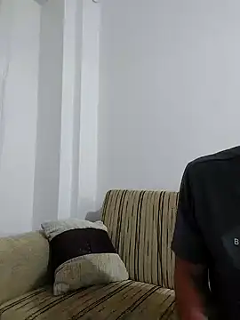 Snapshot of Reddevill57 chatting on 10/04/25, 05:00 Reddevill57 online show from 10/04/25, 05:00