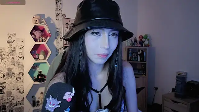 Snapshot of stephymoon_ chatting on 07/16/26, 06:52 stephymoon online show from 07/16/26, 06:52