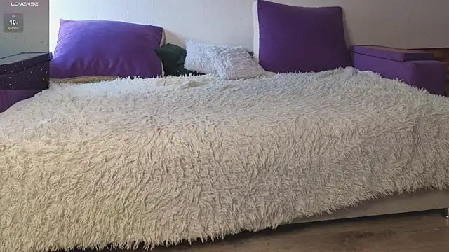 Gentle Ariel online show from 04/06/26, 02:09