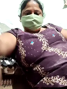 Mmm143 online show from 10/21/25, 04:51