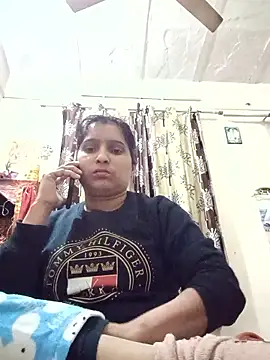 aliya-jaan71 online show from 02/02/26, 08:35