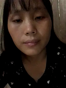 huong-18 online show from 10/10/25, 03:49