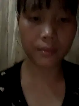 huong-18 online show from 10/16/25, 02:01