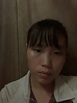 huong-18 online show from 10/19/25, 08:59