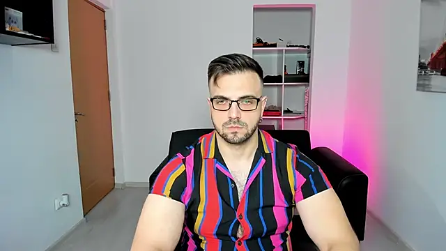 Snapshot of Jace_Thorne chatting on 10/29/25, 06:20 Jace Thorne online show from 10/29/25, 06:20