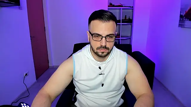 Snapshot of Jace_Thorne chatting on 11/18/25, 06:51 Jace Thorne online show from 11/18/25, 06:51