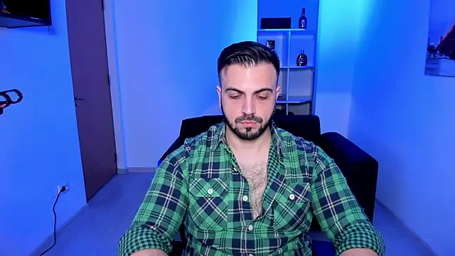 Snapshot of Jace_Thorne chatting on 11/23/25, 11:37 Jace Thorne online show from 11/23/25, 11:37