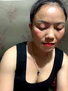 losrt cherry  online show from 10/11/25, 06:12