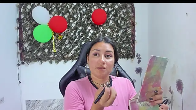 Luna021 1 online show from 11/05/25, 07:25