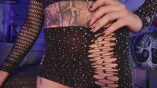 agathaaiko6 online show from 04/24/26, 01:41