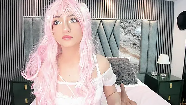 Snapshot of Maddy_XOXO_HOT chatting on 10/25/25, 09:20 Maddy XOXO HOT online show from 10/25/25, 09:20