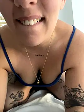 anonyme hot47 online show from 11/26/25, 10:16