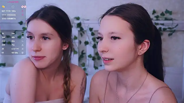 GabrielleLynchard online show from 03/17/26, 08:23