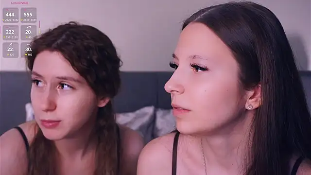 GabrielleLynchard online show from 04/23/26, 08:46