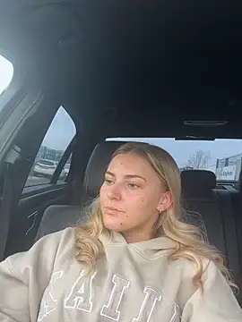 Sapphireroseee online show from 11/06/25, 02:29