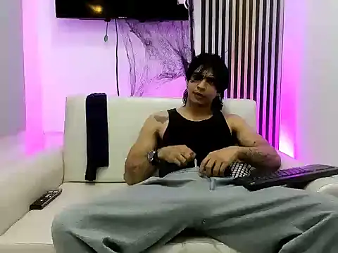 toji luxxer online show from 10/28/25, 09:17