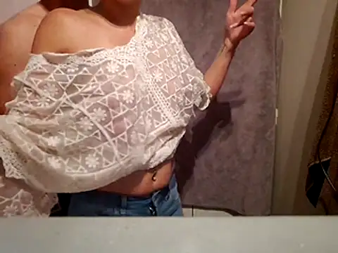 chodasse13 online show from 10/31/25, 06:31