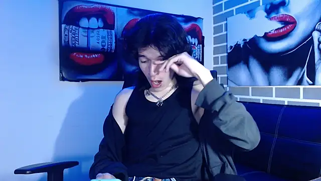 Jack alvarez19 online show from 10/22/25, 04:13