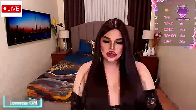 InsatiableSexQueen online show from 07/04/26, 08:42