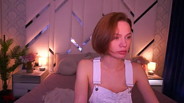 ShyySiren online show from 04/23/26, 03:36