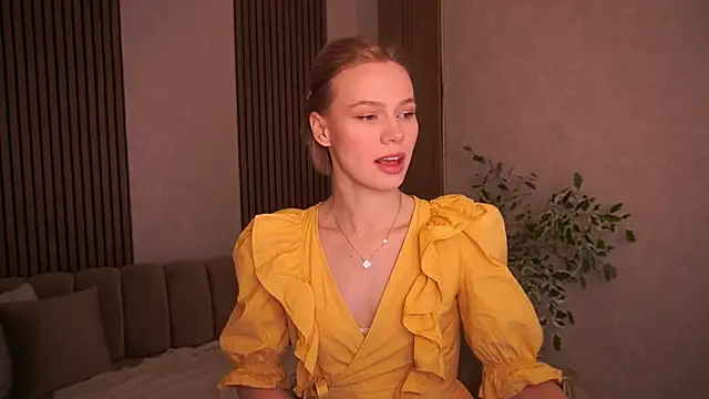 ShyySiren online show from 07/07/26, 07:34