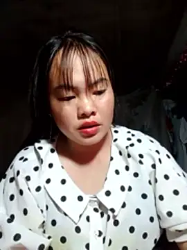 emilyzz online show from 02/11/26, 03:22