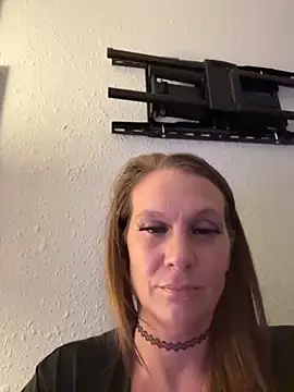 Ariasweetaspie online show from 12/17/25, 06:08