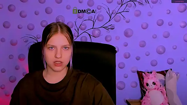 kaela spell  online show from 03/13/26, 09:16