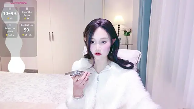 Snapshot of schoolgirl-nurse chatting on 01/07/26, 01:13 schoolgirl-nurse online show from 01/07/26, 01:13