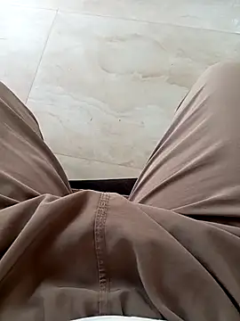 Snapshot of karandeep_Bhagat chatting on 09/21/25, 03:52 karandeep Bhagat online show from 09/21/25, 03:52