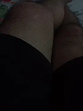 Snapshot of karandeep_Bhagat chatting on 10/22/25, 02:06 karandeep Bhagat online show from 10/22/25, 02:06