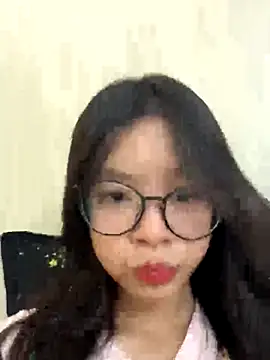 Snapshot of tun15___ chatting on 09/16/25, 01:01 tun15 online show from 09/16/25, 01:01